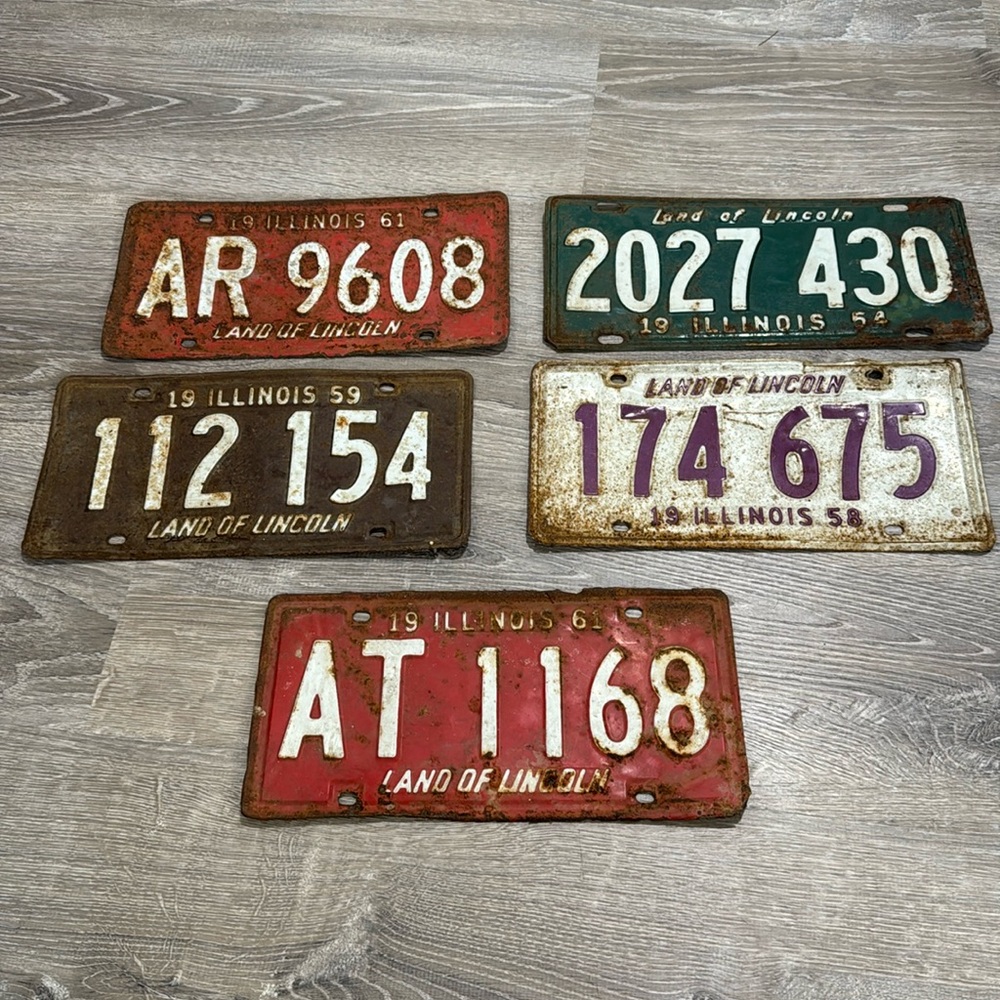 5 Antique License Plates Illinois